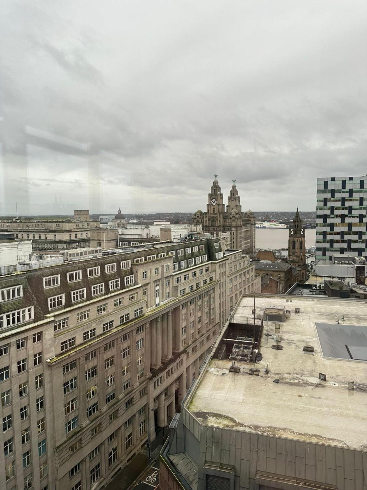 Apartment Stunning View By